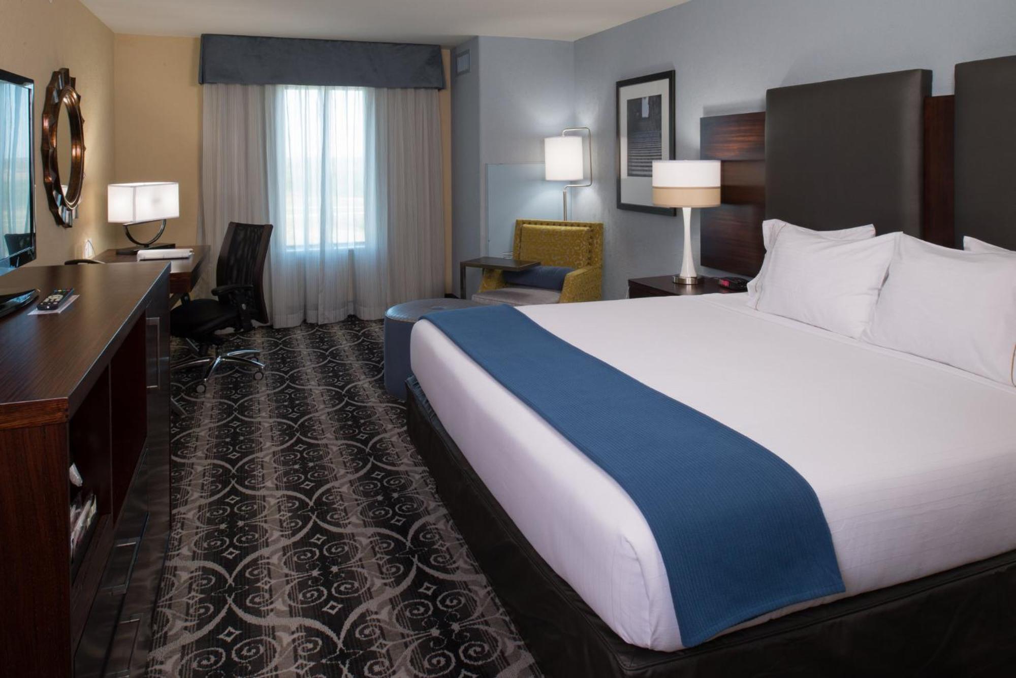 Holiday Inn Express & Suites Kansas City Airport By Ihg Buitenkant foto